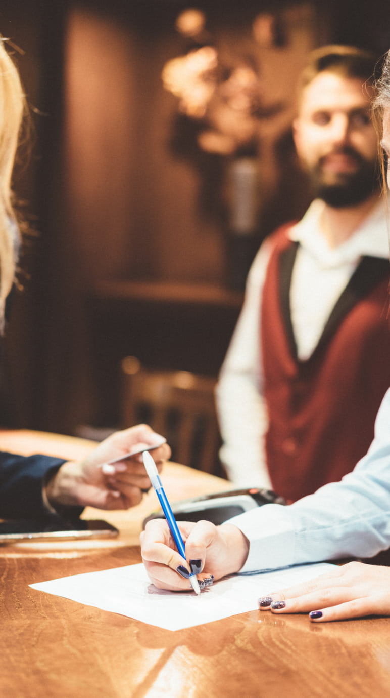 What you need to know to become a guest experience manager
